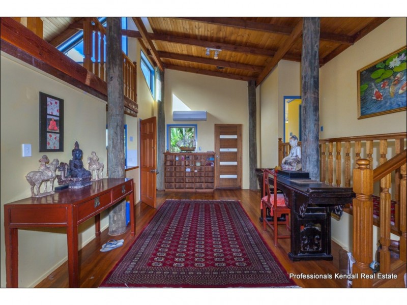 9-11 Sumba Court, Tamborine Mountain QLD 4272