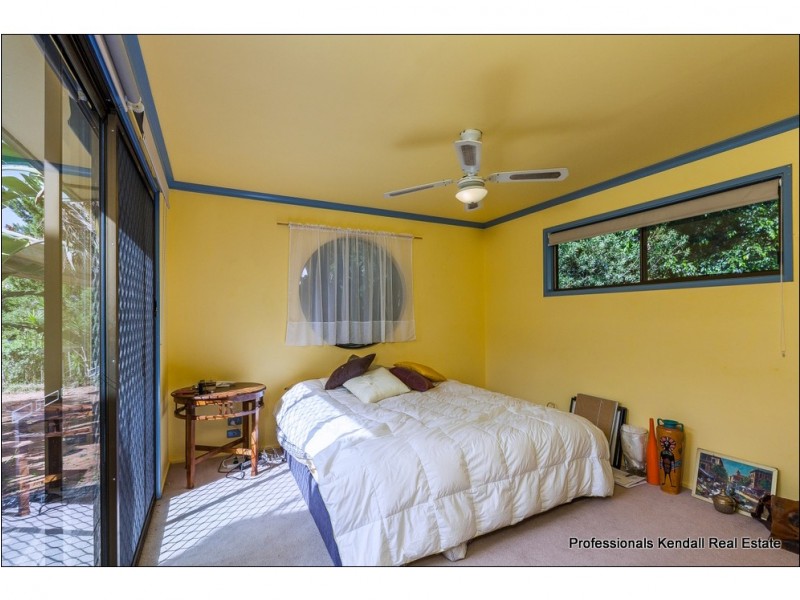 9-11 Sumba Court, Tamborine Mountain QLD 4272