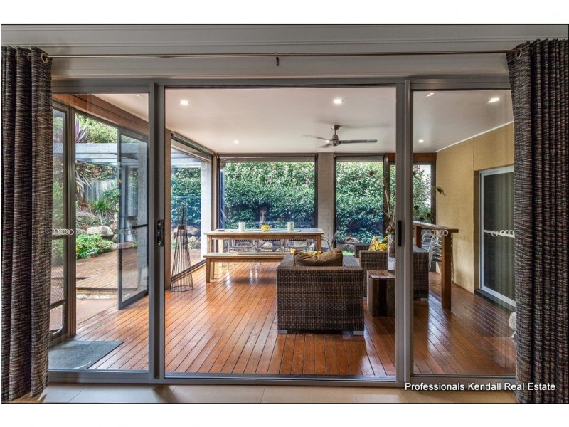 27 Griffith Street, Tamborine Mountain QLD 4272