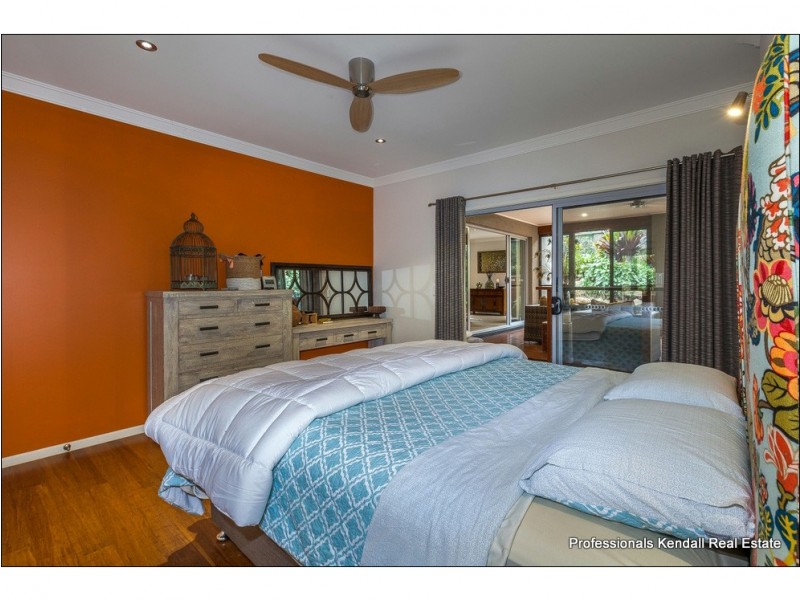 27 Griffith Street, Tamborine Mountain QLD 4272