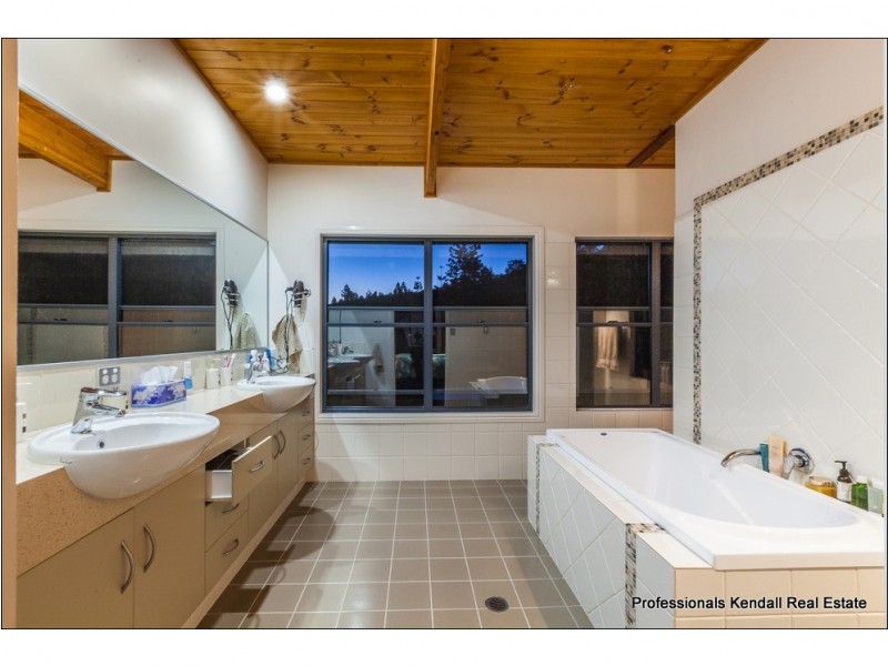 601 Illinbah Rd, Illinbah QLD 4275