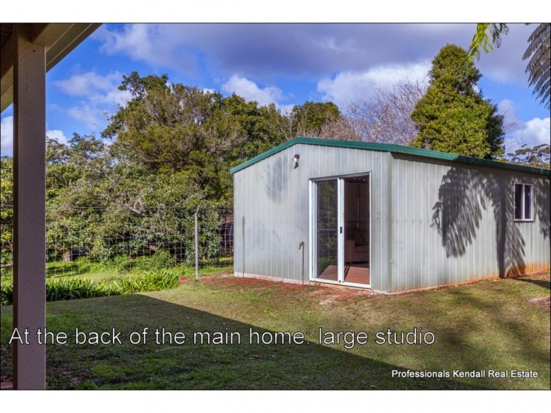 29 Coleman Square, Tamborine Mountain QLD 4272