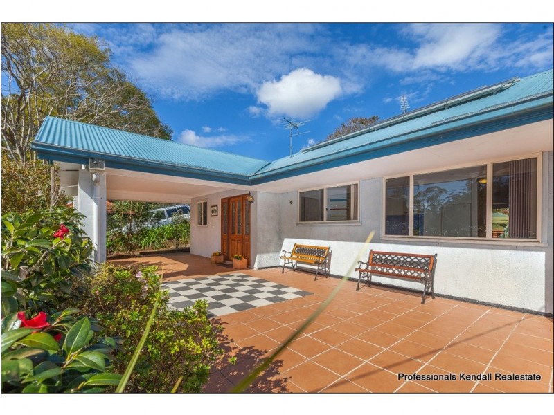 35 Huyber Lane, Tamborine Mountain QLD 4272