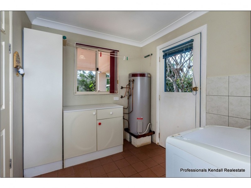 35 Huyber Lane, Tamborine Mountain QLD 4272