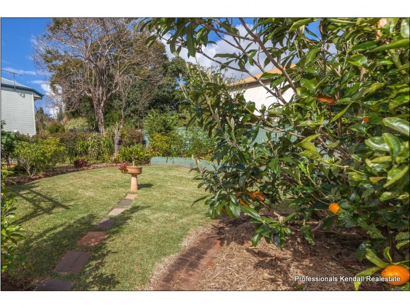35 Huyber Lane, Tamborine Mountain QLD 4272