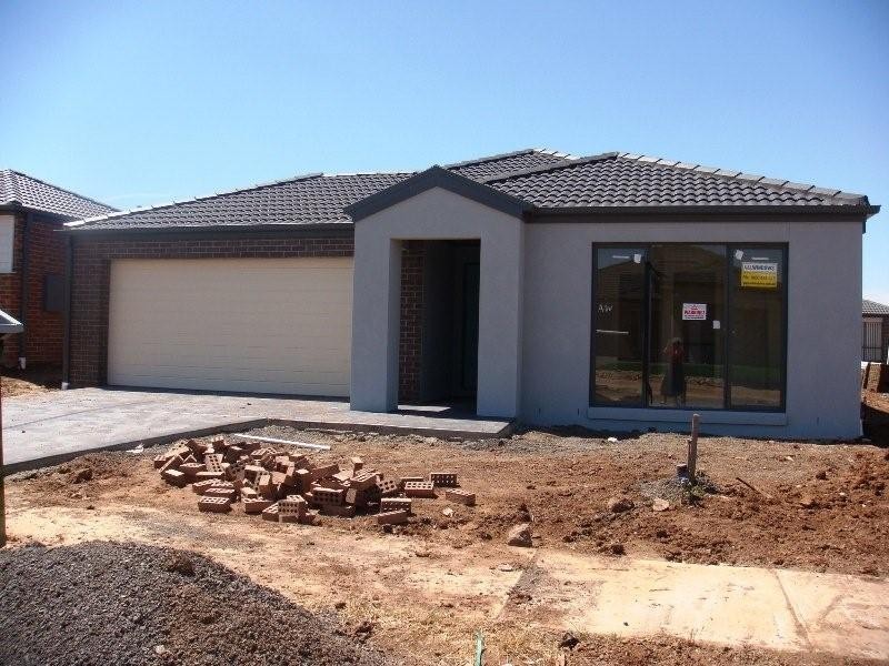 18 Cadell Avenue, Tarneit VIC 3029