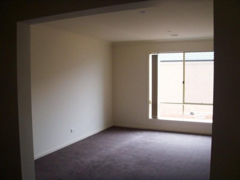 11 Cadell Avenue, Tarneit VIC 3029