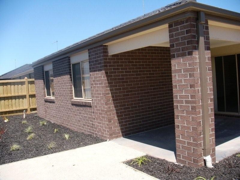 24 Delias Road, Tarneit VIC 3029