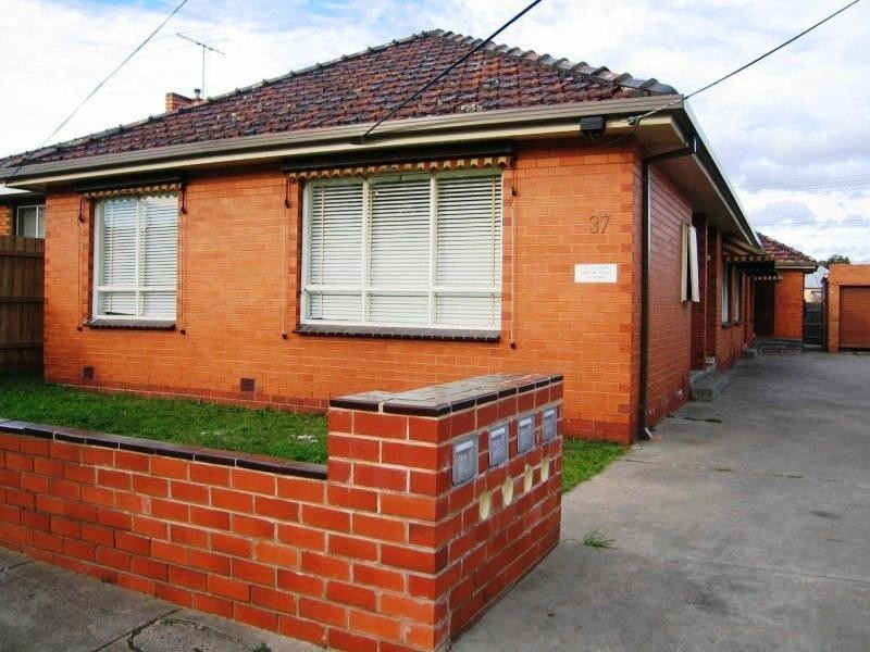 4/37 Macpherson Street, Footscray VIC 3011