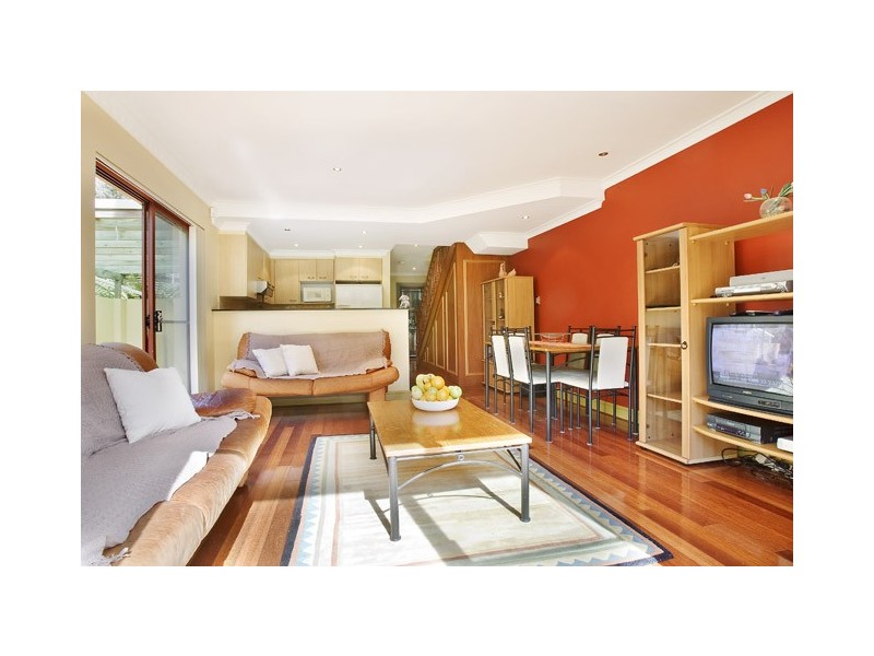 6/74 HAMPDEN ROAD, Russell Lea NSW 2046