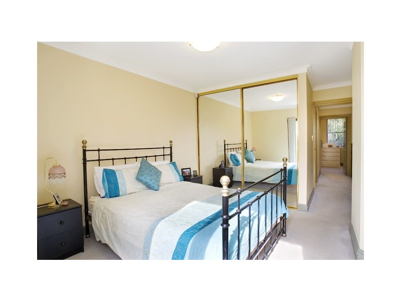 6/74 HAMPDEN ROAD, Russell Lea NSW 2046