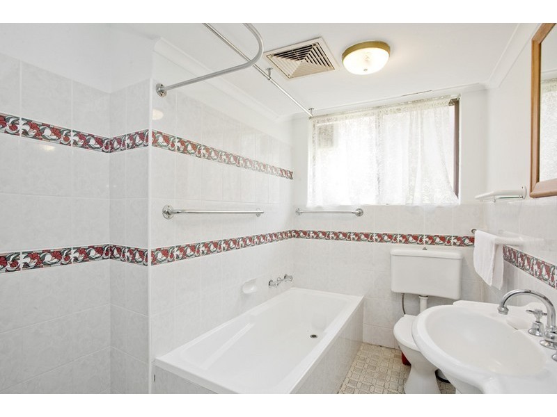 2/60 ST ALBANS STREET, Abbotsford NSW 2046