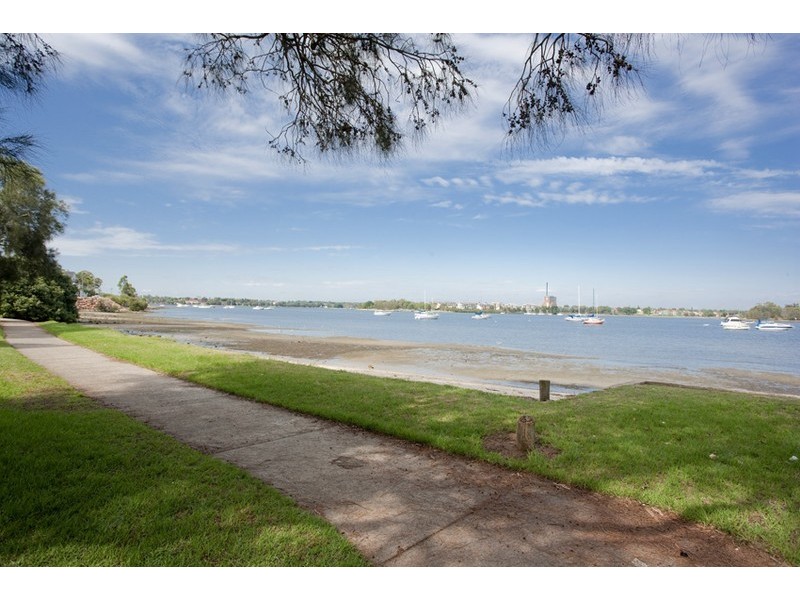 2/60 ST ALBANS STREET, Abbotsford NSW 2046