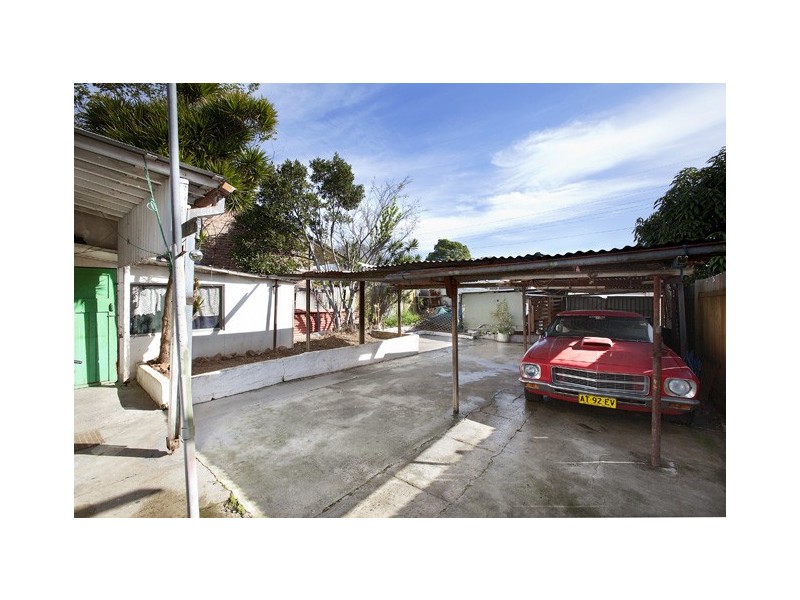 13 KINGSTON ROAD, Camperdown NSW 2050