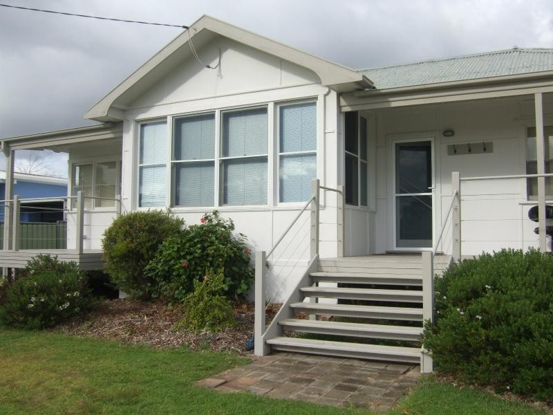 31 River St, Moruya NSW 2537