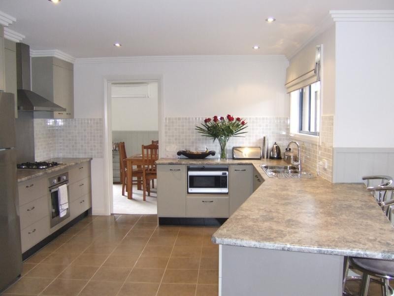 15 Heffernan Place, Moruya NSW 2537
