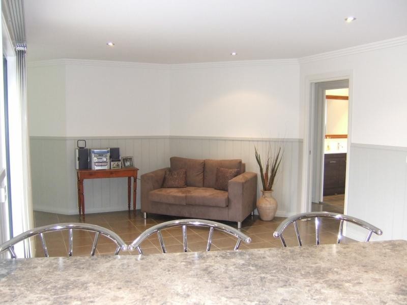 15 Heffernan Place, Moruya NSW 2537