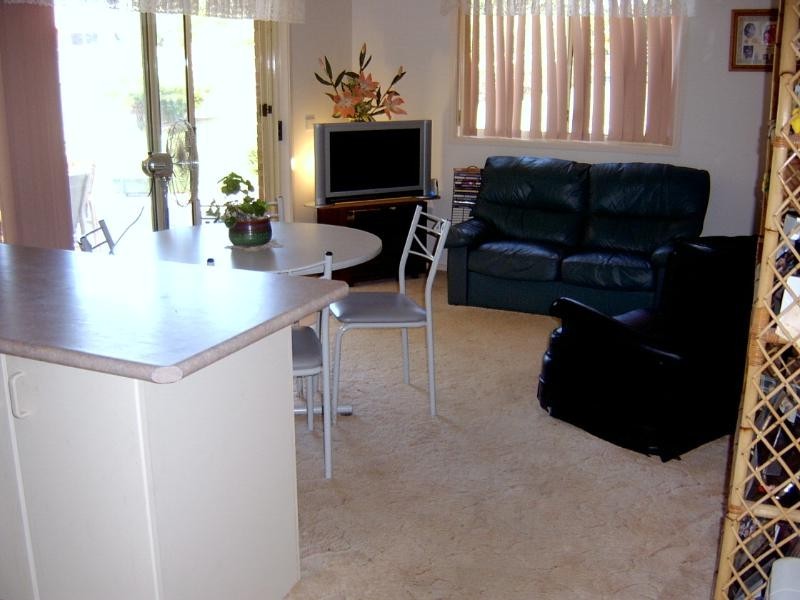 21  Anderson Avenue, Tuross Head NSW 2537