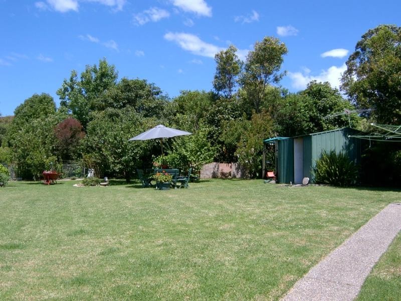 21  Anderson Avenue, Tuross Head NSW 2537