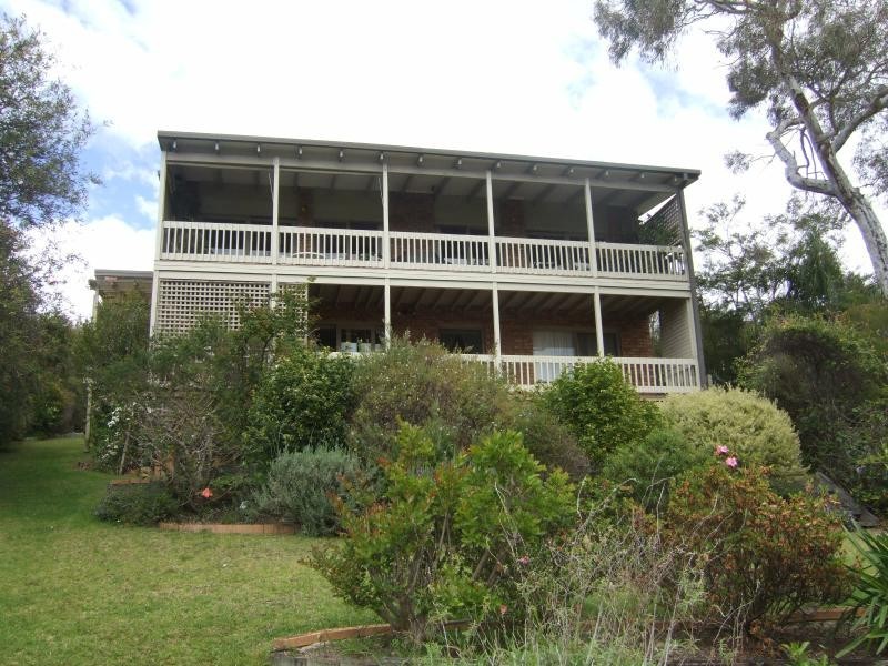 24 Dell Parade, Moruya Heads NSW 2537