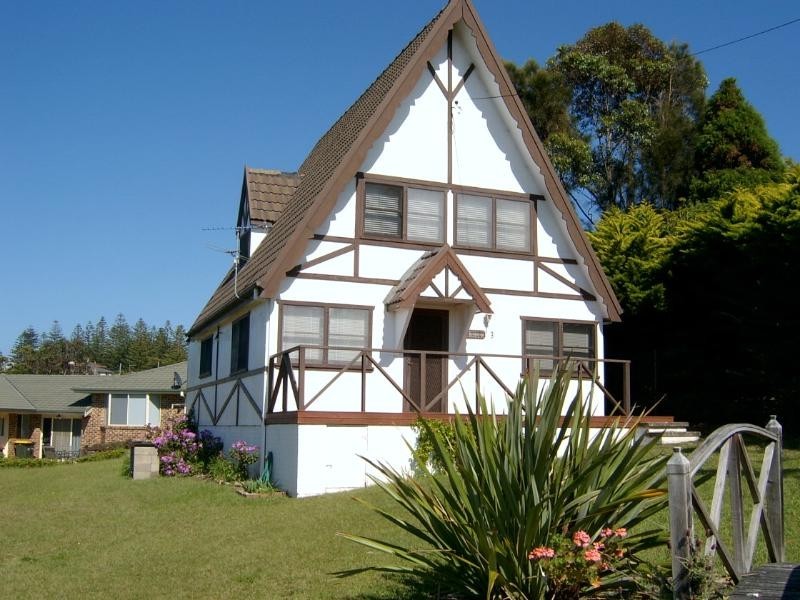3 Kitchener Road, Tuross Head NSW 2537
