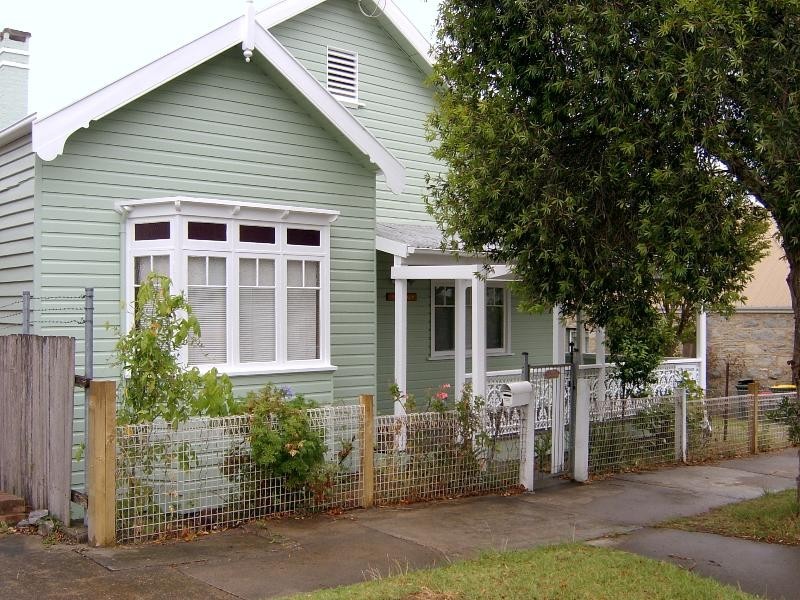 54 Campbell Street, Moruya NSW 2537