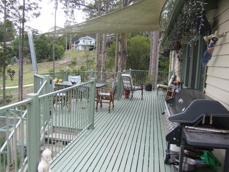 12  Hazel Road, Moruya Heads NSW 2537