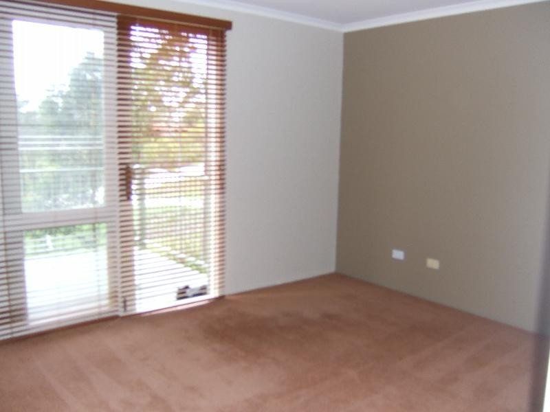 12  Hazel Road, Moruya Heads NSW 2537