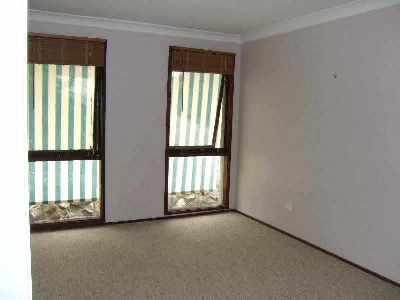 12  Hazel Road, Moruya Heads NSW 2537