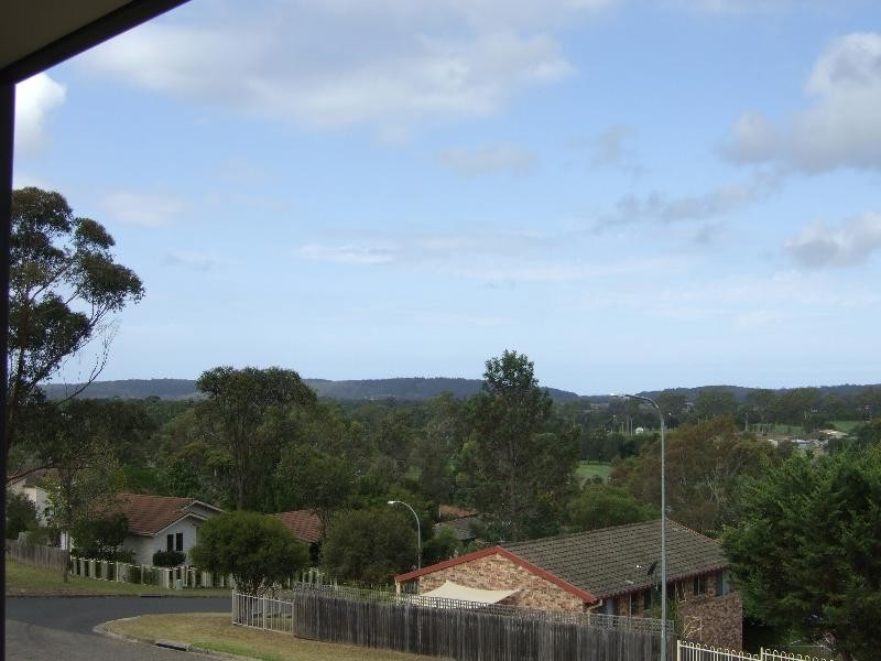 11 Pioneer Avenue, Moruya NSW 2537