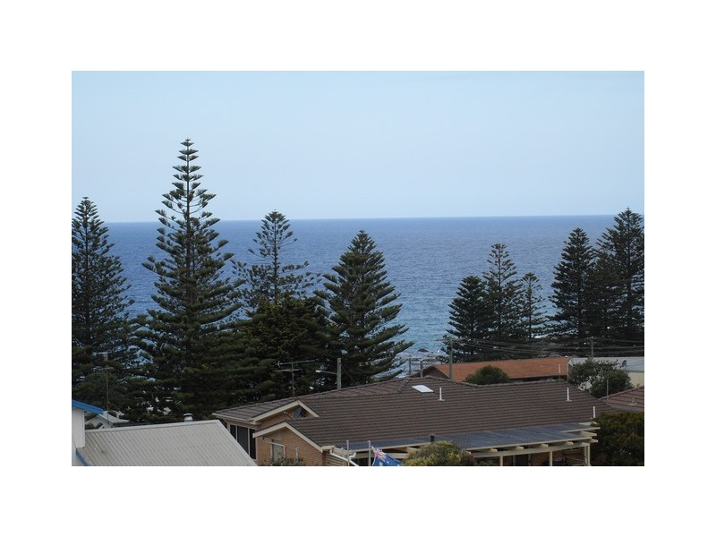 6  kitchener Road, Tuross Head NSW 2537