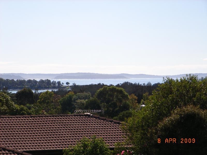 15 Dell Parade, Moruya Heads NSW 2537