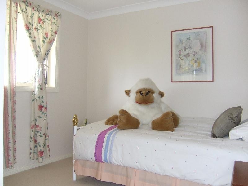 14 Yongara Place, Moruya NSW 2537