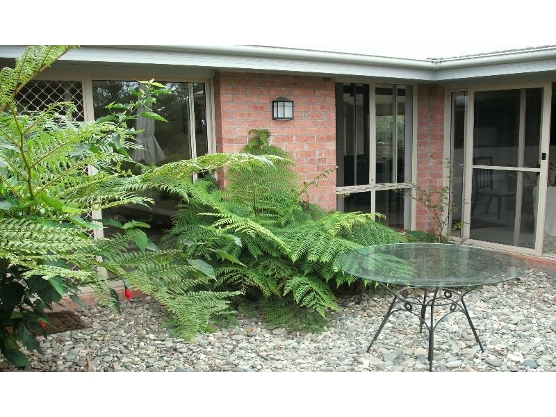 84  Turnbulls Lane, Moruya NSW 2537