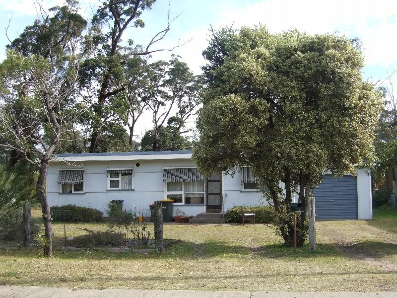 9 Native Way, Moruya Heads NSW 2537