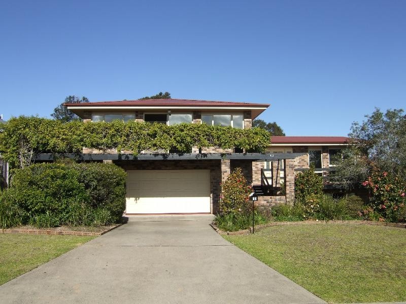 43 Dell Parade, Moruya Heads NSW 2537