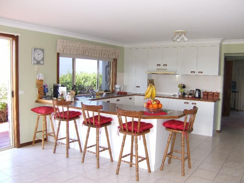 43 Dell Parade, Moruya Heads NSW 2537