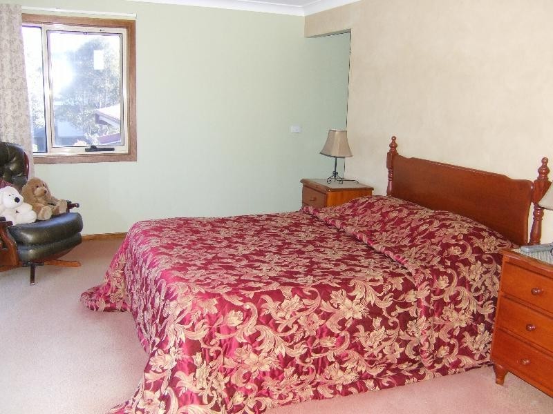 43 Dell Parade, Moruya Heads NSW 2537