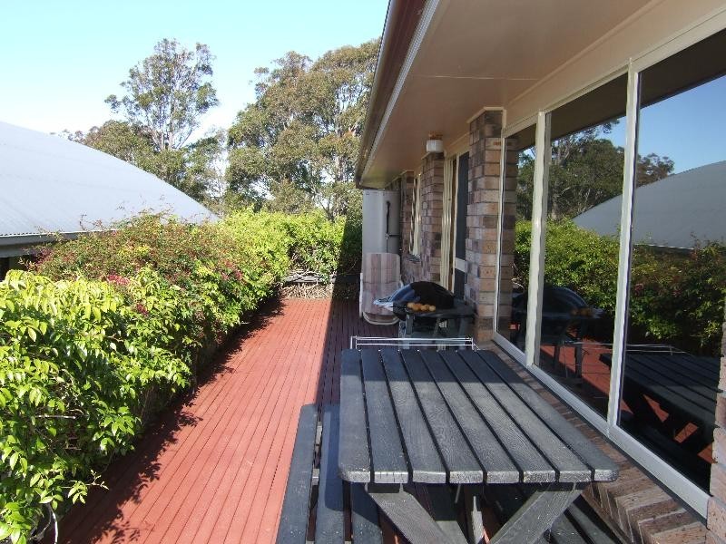 43 Dell Parade, Moruya Heads NSW 2537