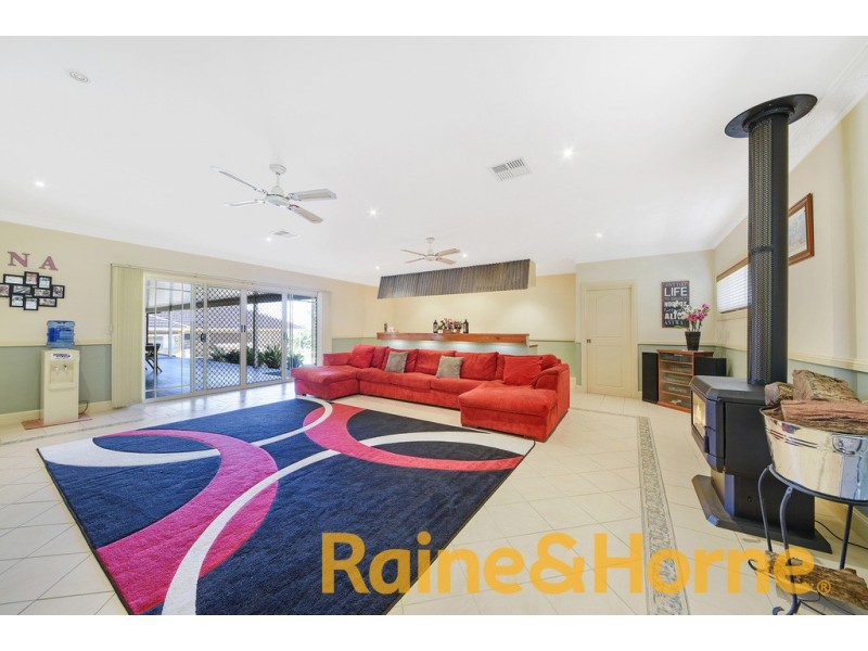 6 RIVERTOP CLOSE, Emu Heights NSW 2750