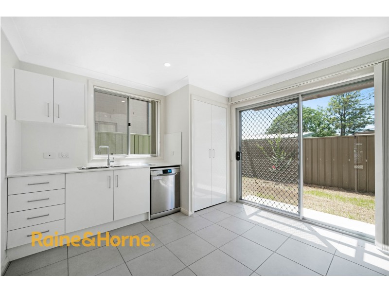 10/82-84 Irwin Street, Werrington NSW 2747