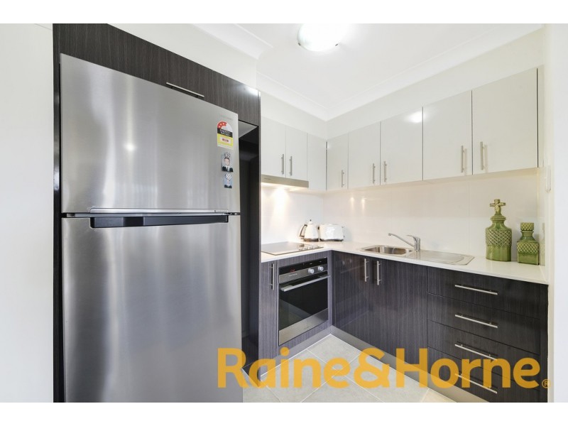 31 SEYMOUR LANE, Penrith NSW 2750