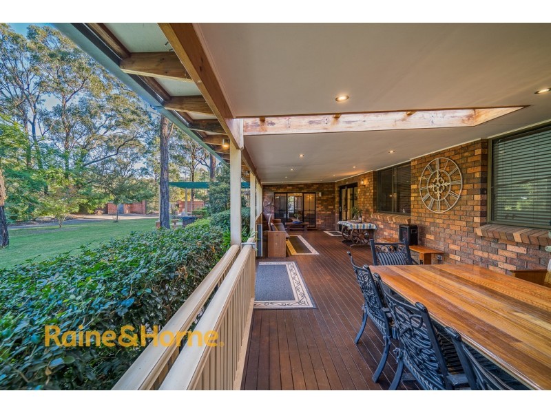 1 CARRINGTON ROAD, Londonderry NSW 2753