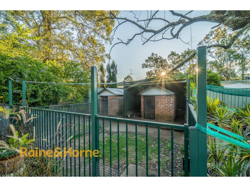 1 CARRINGTON ROAD, Londonderry NSW 2753