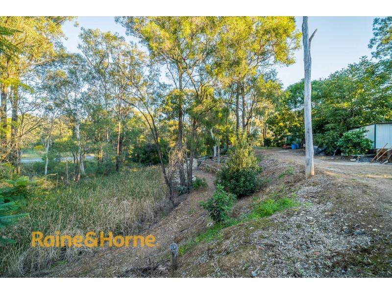 1 CARRINGTON ROAD, Londonderry NSW 2753