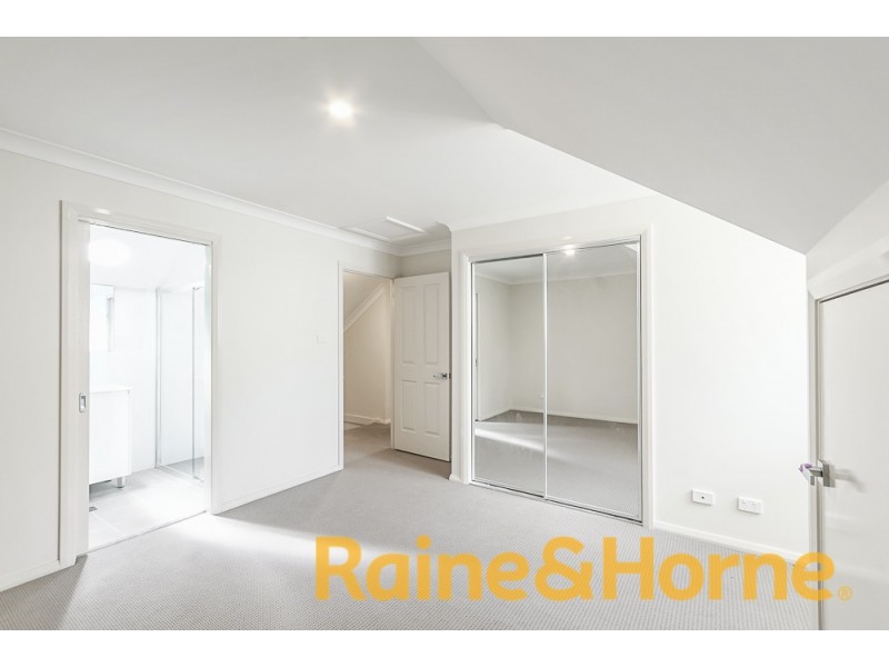 8/90-92 Irwin Street, Werrington NSW 2747