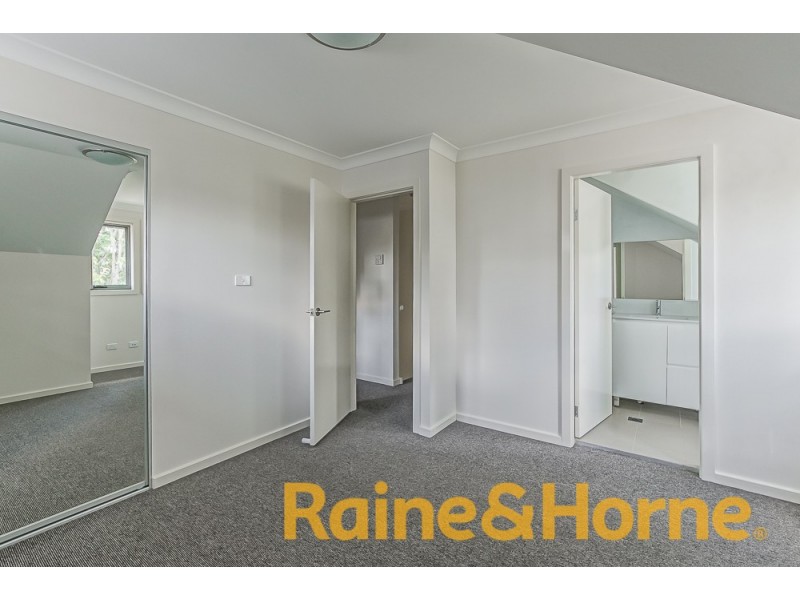 2/72 Cam Street, Cambridge Park NSW 2747