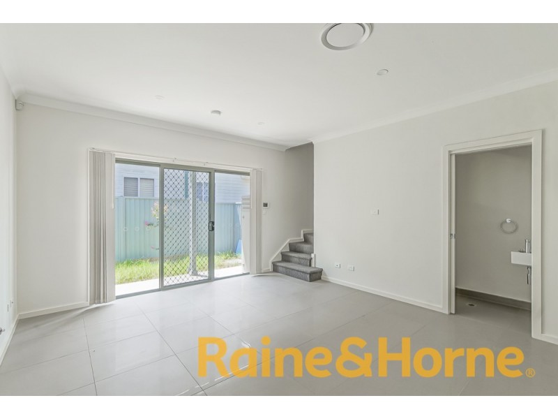 2/72 Cam Street, Cambridge Park NSW 2747