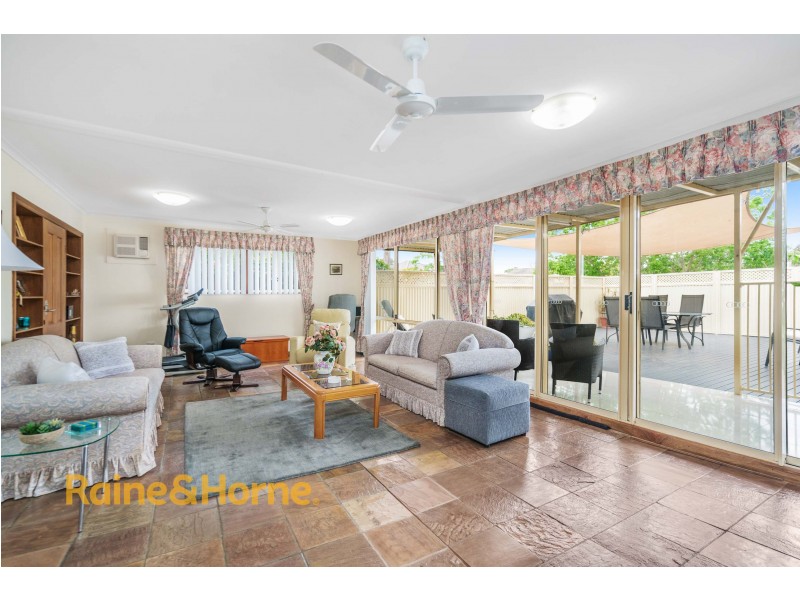 9 Elk Place, Cranebrook NSW 2749