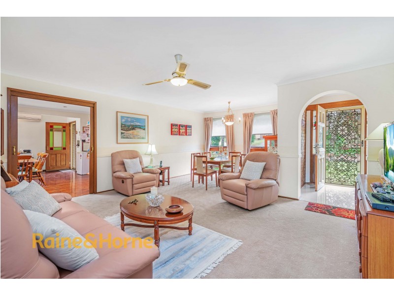 9 Elk Place, Cranebrook NSW 2749